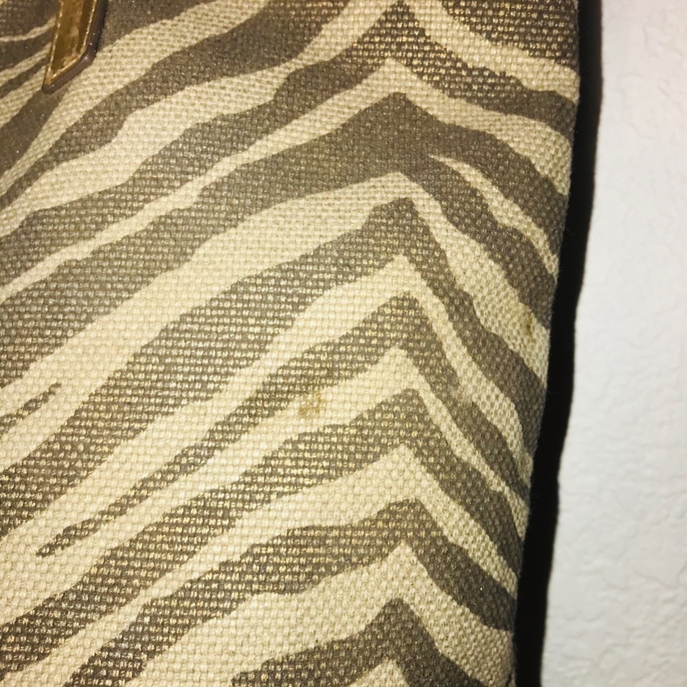 Michael Kors Gold Zebra Print Shoulder Bag - Picture 7 of 8